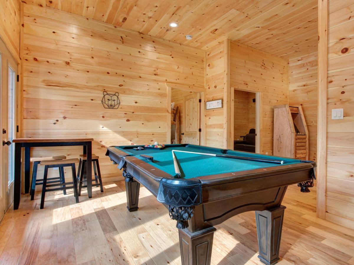 Gatlinburg Escape Villa Exterior photo